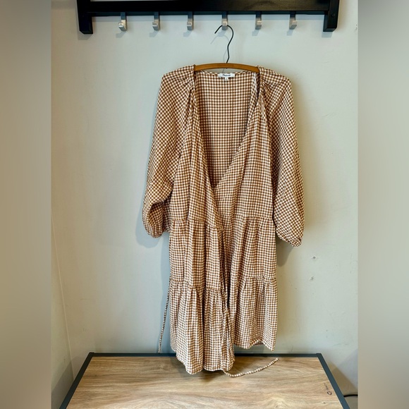 Gingham Puff-Sleeve Wrap Dress in Golden Pecan, size 1X - Picture 4 of 12
